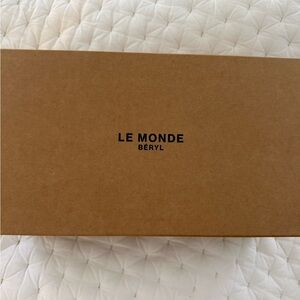 Le Monde Beryl  Chocolate satin flats